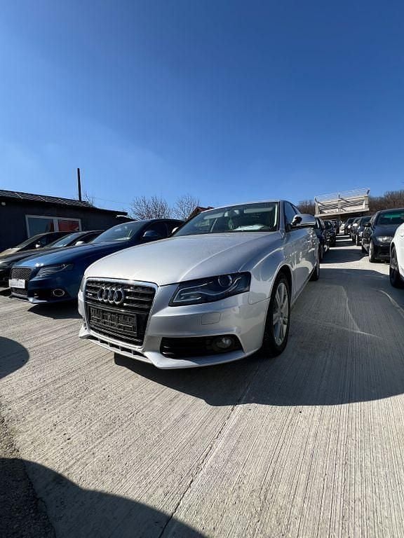 Używany Audi A4 Ambiente 275 KM (202 kW) 2008 Srebrny Sedan/Limuzyna
