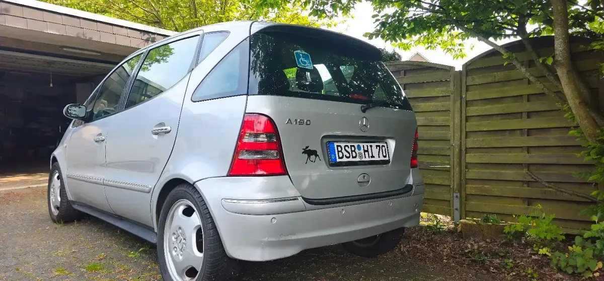 Gebraucht Mercedes A190 125 PS (91 kW) 2001 Silber Limousine