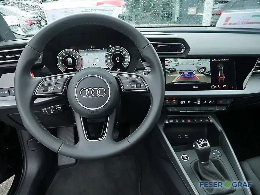 Gebraucht Audi A3 Ambiente 116 PS (85 kW) 2025 Mythosschwarz metallic Limousine
