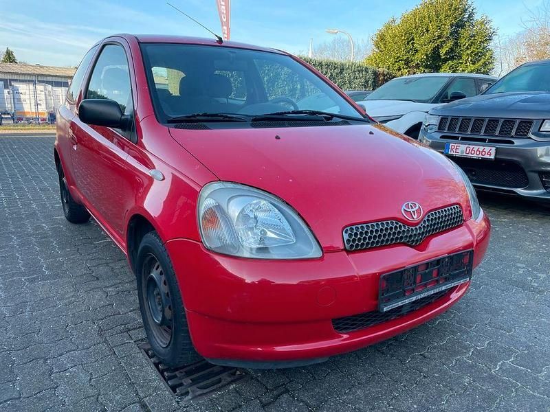 Gebraucht Toyota Yaris 68 PS (50 kW) 2002 Rot Kleinwagen