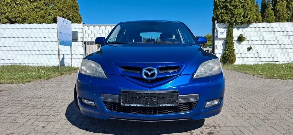 Usata Mazda 3 Active 105 CV (77 kW) 2009 Blu Berlina