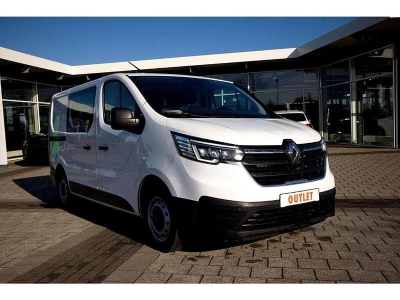Gebraucht Renault Trafic 131 PS (96 kW) 2022 Gletscherweiss Van / Kleinbus