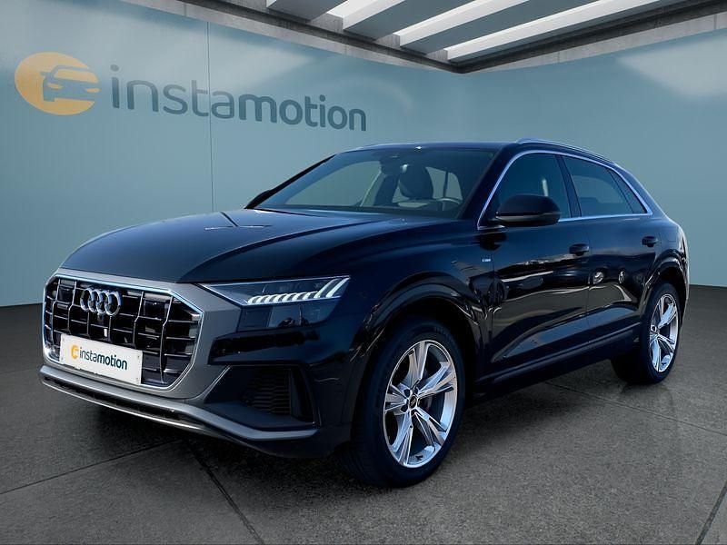 Gebraucht Audi Q8 381 PS (280 kW) 2022 Schwarz SUV