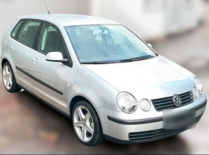 Gebraucht VW Polo 64 PS (47 kW) 2003 Silber Kleinwagen