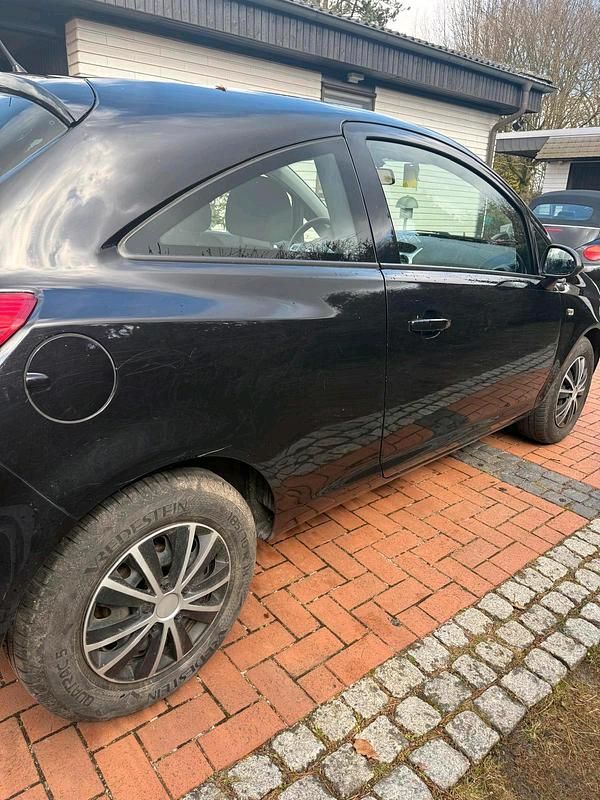 Gebraucht Opel Corsa 70 PS (51 kW) 2010 Schwarz Kleinwagen
