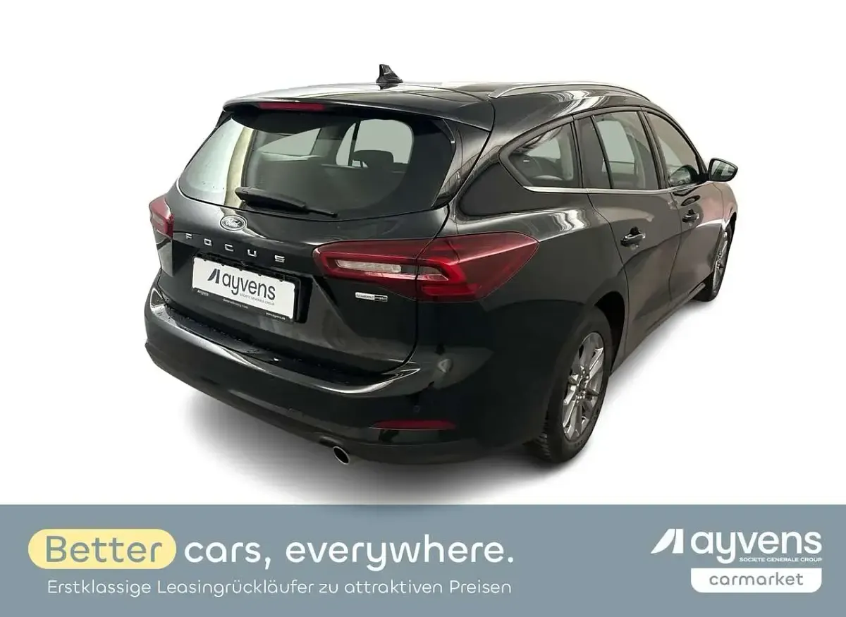 Gebraucht Ford Focus 125 PS (91 kW) 2023 Obsidianschwarz metallic Coupé