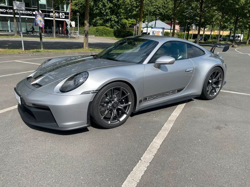 Silber Gebraucht 2024 Porsche 911 | 220.000 € - Bild 1/4