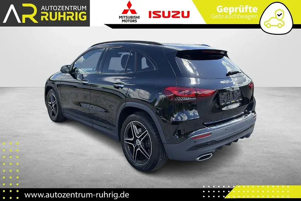 Gebraucht Mercedes GLA200 AMG line 163 PS (119 kW) 2022 Schwarz SUV