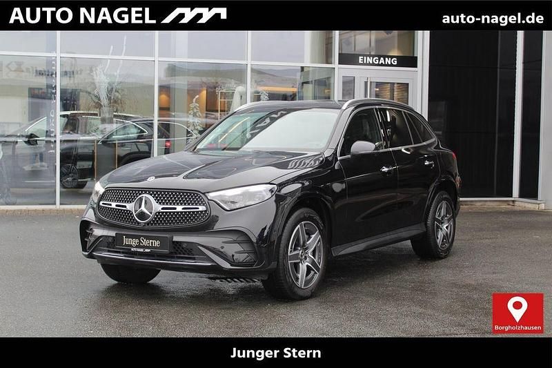 Schwarz Gebraucht 2023 Mercedes GLC300e AMG SUV | 53.500 € (Guter Preis) - Bild 1/4