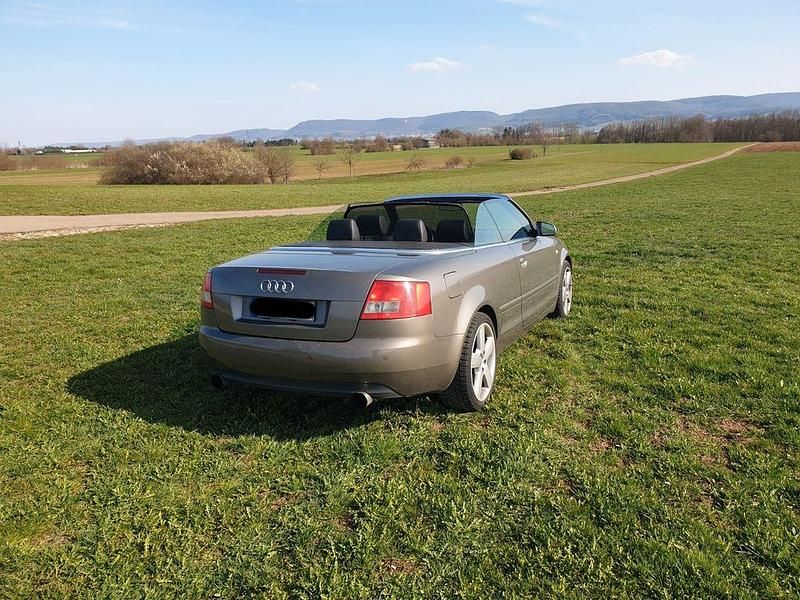 Gebraucht Audi A4 Cabriolet 163 PS (119 kW) 2003 Braun Cabrio