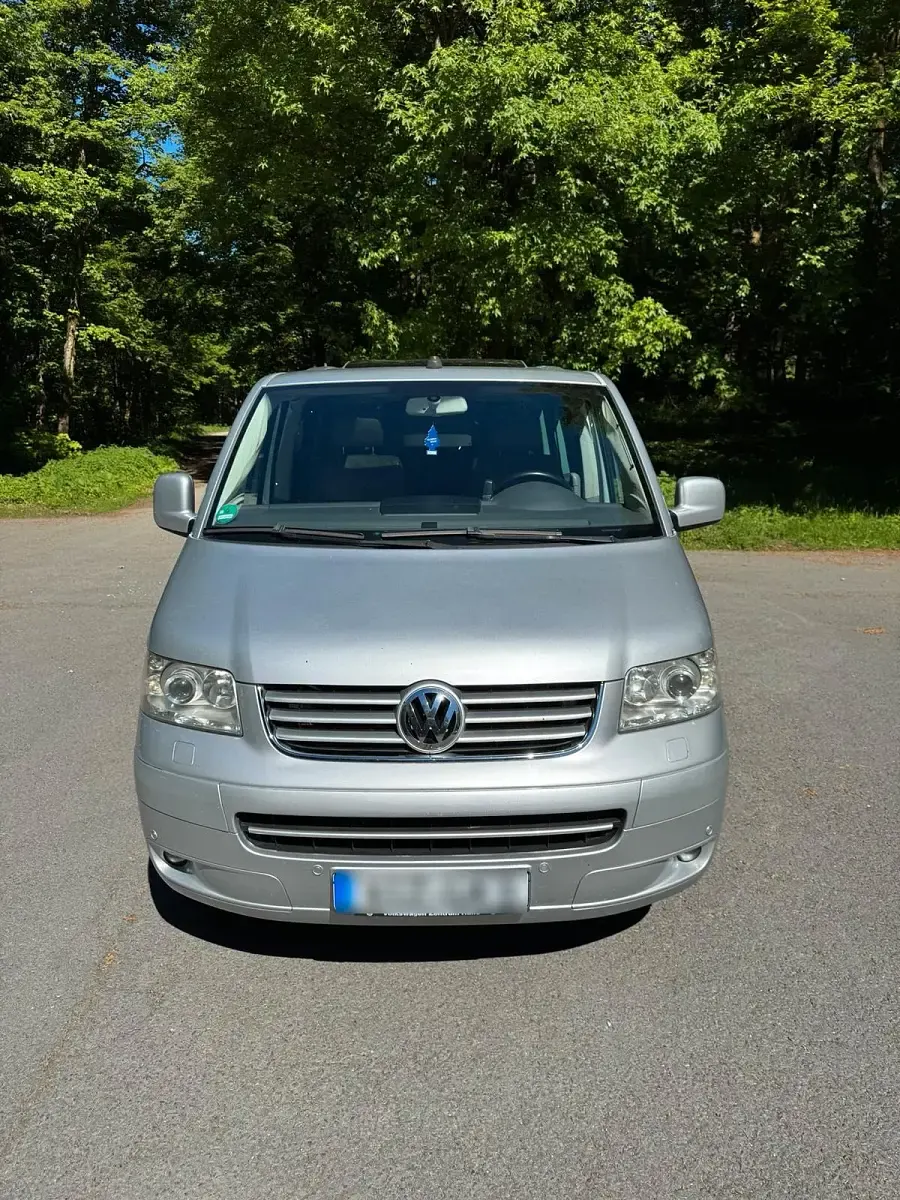 Gebraucht VW Multivan 174 PS (127 kW) 2004 Silber Van / Kleinbus