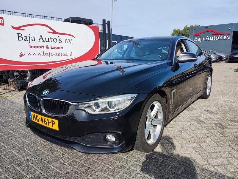 Schwarz Gebraucht 2015 BMW 418 Advantage Coupé | 11.494 € - Bild 1/4