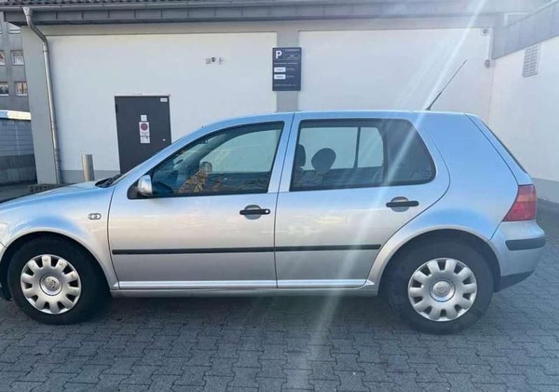 Gebraucht VW Golf IV 75 PS (55 kW) 2002 Limousine