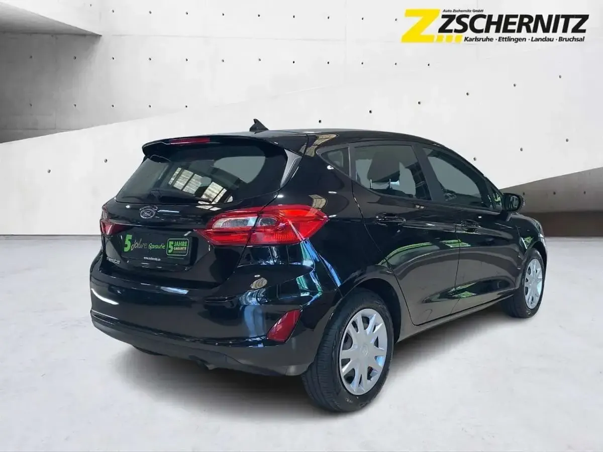 Gebraucht Ford Fiesta Cool & Connect 75 PS (55 kW) 2021 Obsidianschwarz metallic Kleinwagen