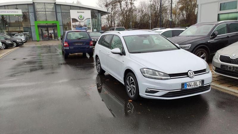 Gebraucht VW Golf VII Join 116 PS (85 kW) 2018 Weiß Kombi