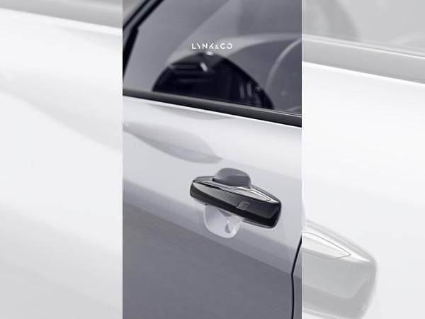 Neu Lynk & Co 01 280 PS (205 kW) 2025 Weiß SUV