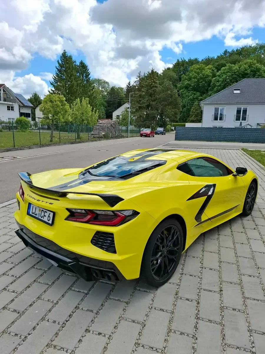 Używany Corvette Stingray 480 KM (353 kW) 2024 Żółty Coupe