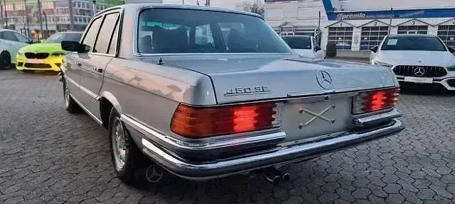 Gebraucht Mercedes 450 SE 218 PS (160 kW) 1975 Silber Limousine