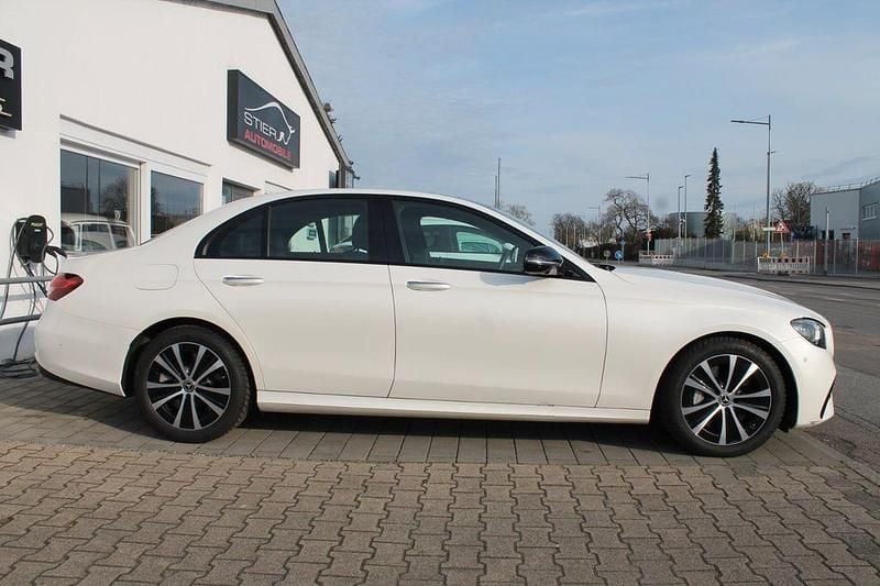 Gebraucht Mercedes E450 367 PS (269 kW) 2021 Weiß Limousine