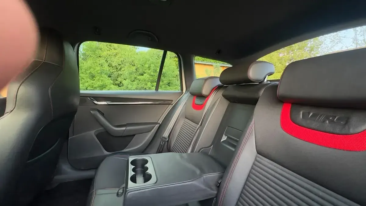 Gebraucht Skoda Octavia vRS 184 PS (135 kW) 2016 Weiß Kombi