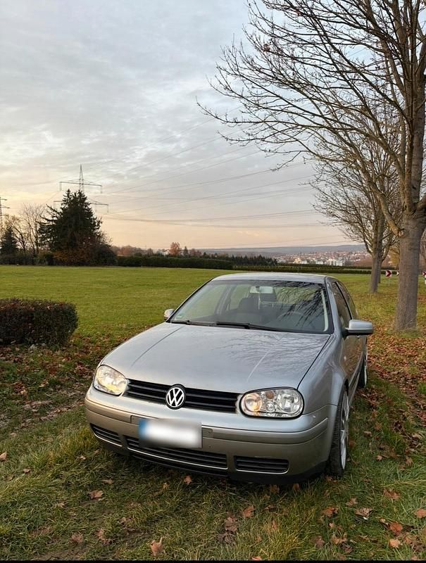 Gebraucht VW Golf IV 75 PS (55 kW) 2003 Silber Kleinwagen