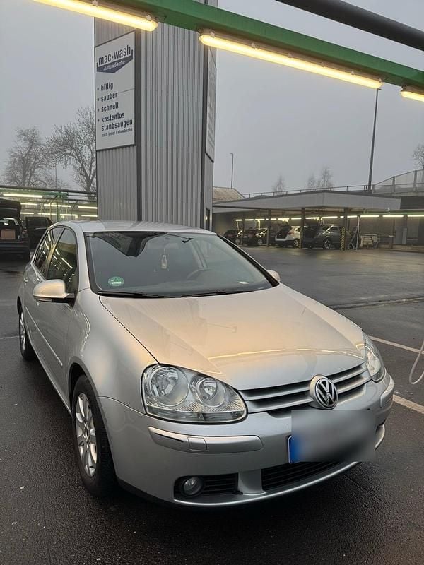Gebraucht VW Golf V 102 PS (75 kW) 2006 Silber Kleinwagen