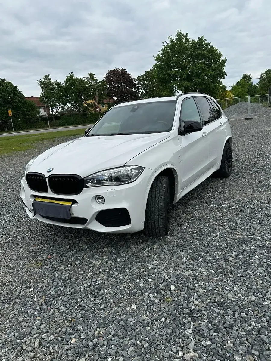 Gebraucht BMW X5 M Sport 258 PS (189 kW) 2016 Weiß SUV
