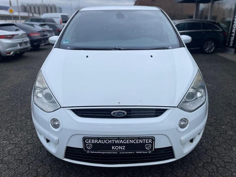 Gebraucht Ford S-MAX Titanium S 140 PS (102 kW) 2009 Weiß Van / Kleinbus