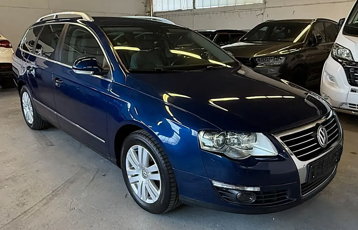 Gebraucht VW Passat Highline 170 PS (125 kW) 2008 Blau Kombi