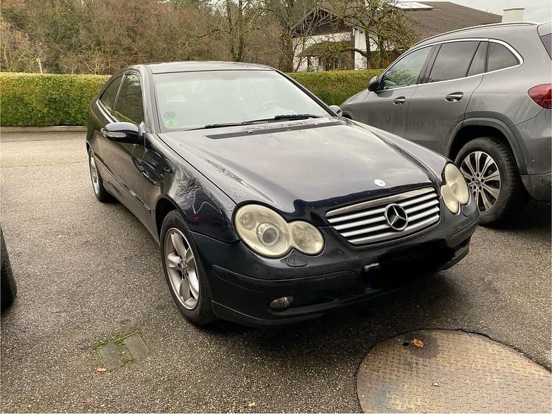 Gebraucht 2004 Mercedes CL200 Coupé | 2.800 € - Bild 1/4
