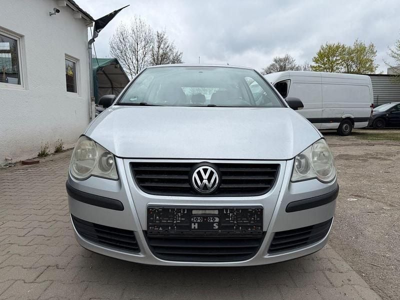 Second-hand VW Polo Trendline 60 CP (44 kW) 2008 Argintiu Hatchback