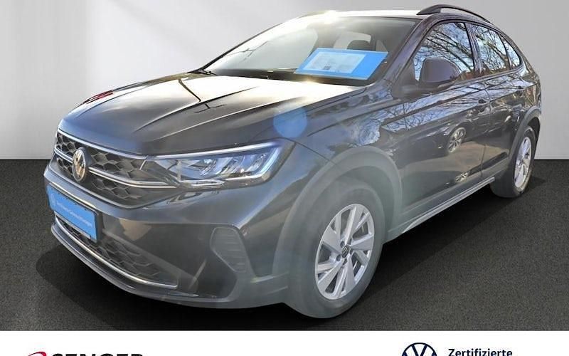 Gebraucht VW Taigo Life 95 PS (69 kW) 2023 Deep black perleffekt SUV