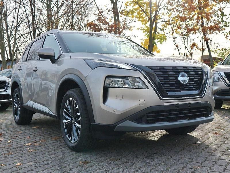 Neu Nissan X-Trail N-Connecta 163 PS (119 kW) 2025 New silver SUV