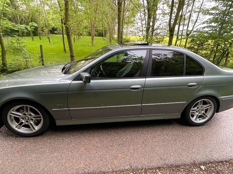 Gebraucht BMW 530 Exclusive 193 PS (141 kW) 2001 Limousine
