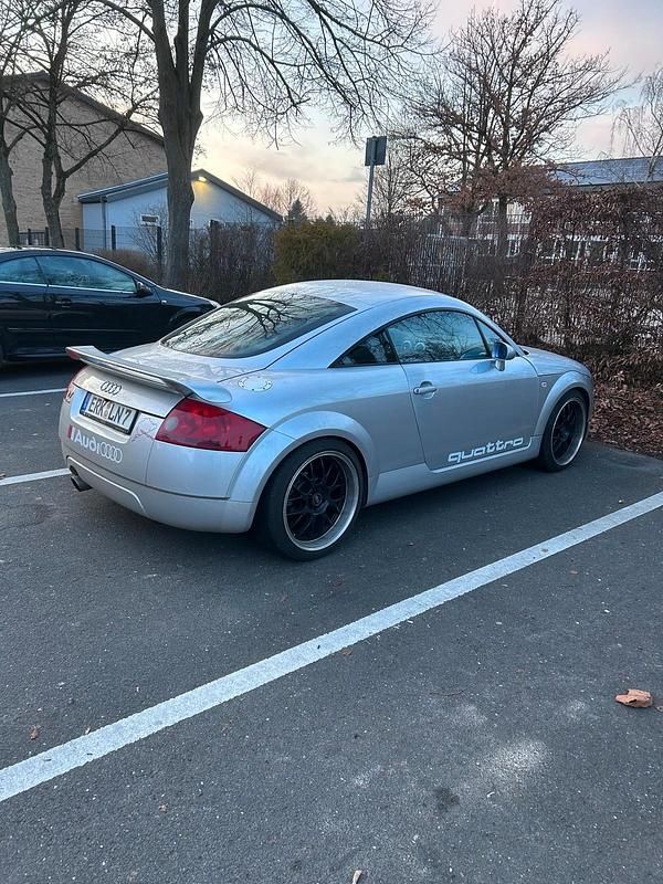 Silber Gebraucht 2001 Audi TT Coupé | 3.300 € (Guter Preis) - Bild 1/4
