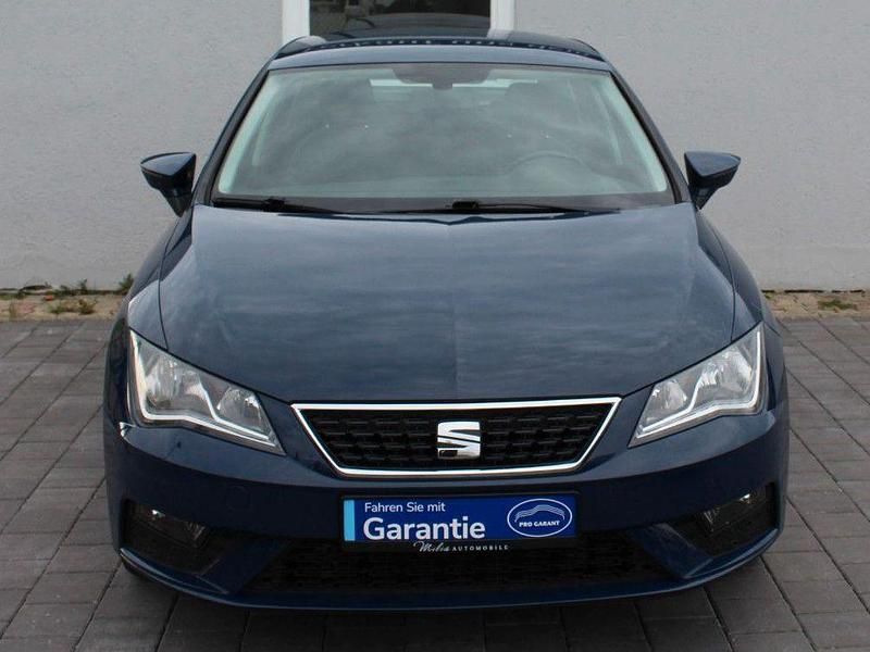 Blau Gebraucht 2017 Seat Leon Style Limousine | 9.790 € (Fairer Preis) - Bild 1/4