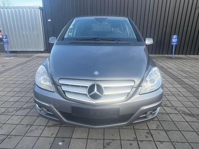 Gebraucht Mercedes B170 116 PS (85 kW) 2009 Mountaingrau  met. Van / Kleinbus