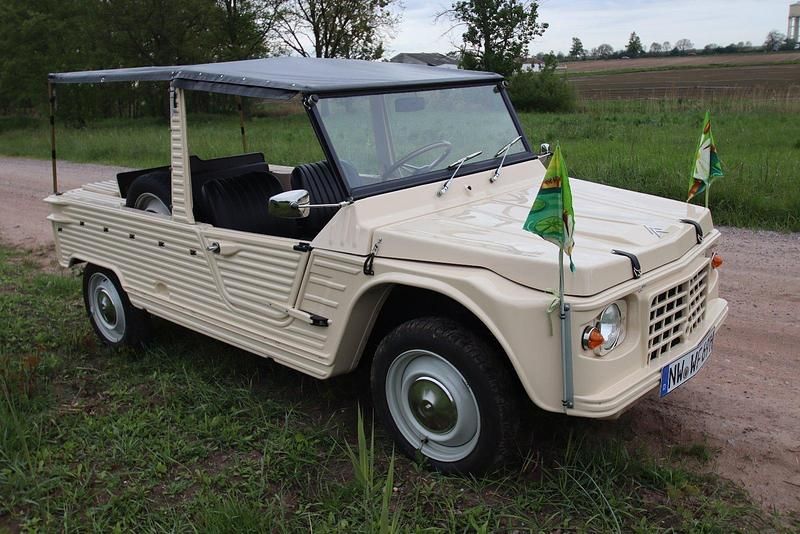 Beige Gebraucht 1969 Citroën Méhari Cabrio | 29.500 € - Bild 1/4