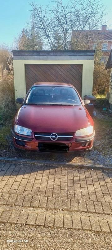 Rot Gebraucht 1997 Opel Omega Limousine | 500 € - Bild 1/4