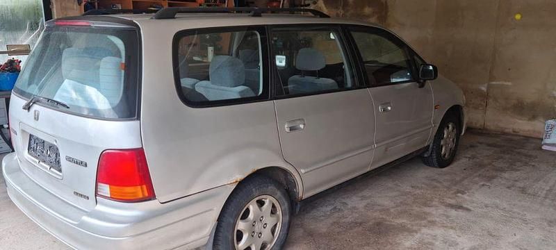 Gebraucht Honda Shuttle ES 150 PS (110 kW) 1997 Silber Van / Kleinbus