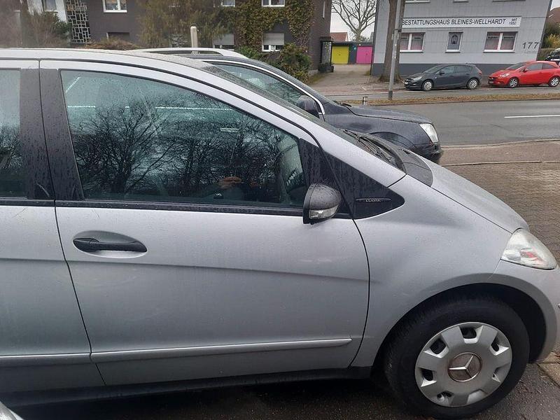 Gebraucht Mercedes A170 116 PS (85 kW) 2006 Silber Limousine