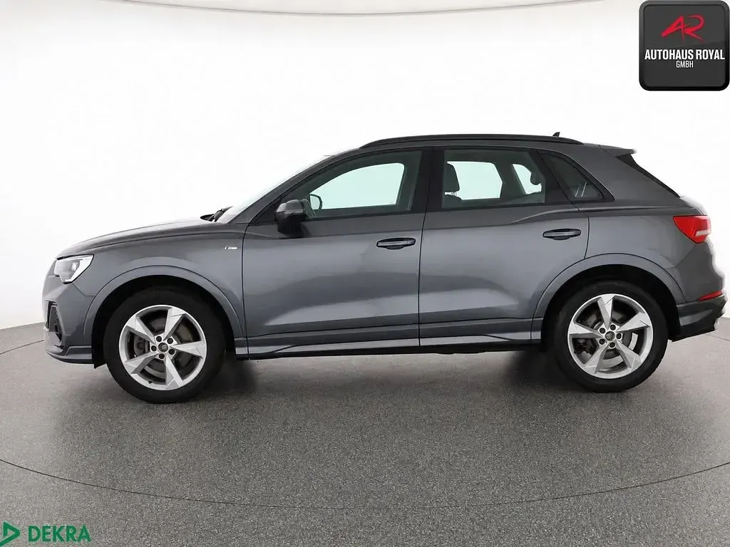 Gebraucht Audi Q3 Ambiente 230 PS (169 kW) 2020 Daytonagrau perleffekt SUV