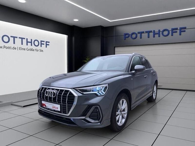 Grau Gebraucht 2023 Audi Q3 S-Line SUV | 42.750 € (Fairer Preis) - Bild 1/4