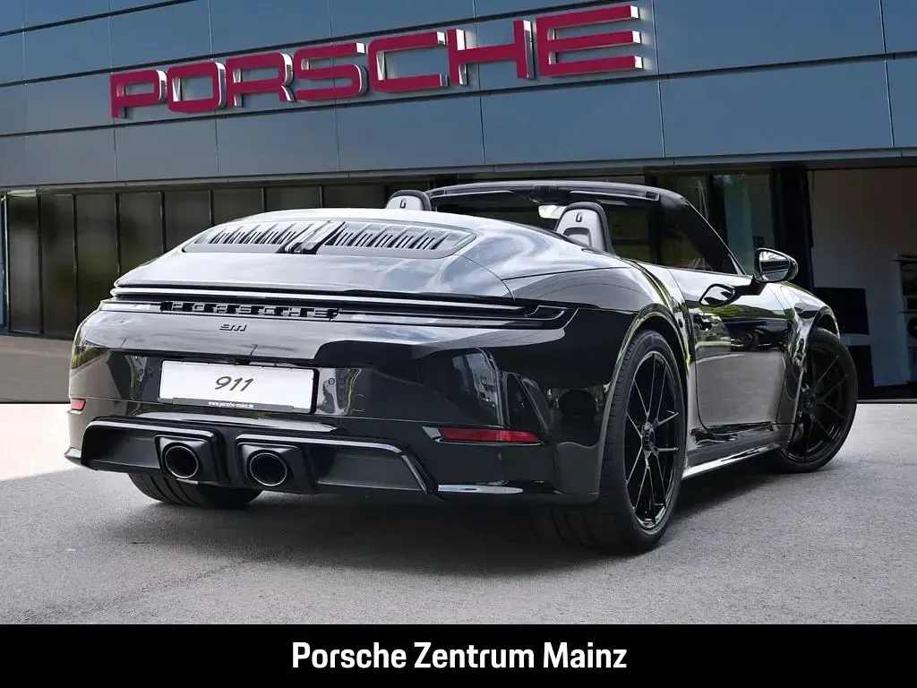 Neu Porsche 992 541 PS (397 kW) 2026 Schwarz Cabrio