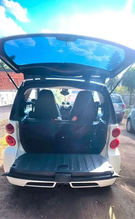 Gebraucht Smart ForTwo Coupé 71 PS (52 kW) 2011 Weiß Coupé