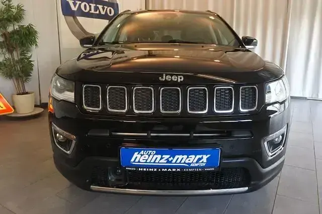 Used Jeep Compass Limited 170 HP (125 kW) 2018 Black SUV