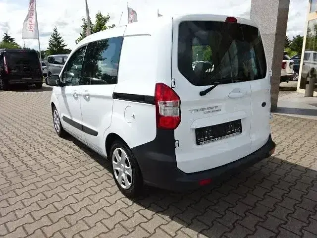 Używany Ford Transit Trend 101 KM (74 kW) 2019 Biały Kombi
