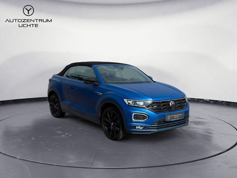 Blau Gebraucht 2022 VW T-Roc Cabriolet R-line Edition Cabrio | 28.499 € (Fairer Preis) - Bild 1/4