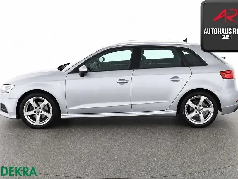 Gebraucht Audi A3 Comfort 116 PS (85 kW) 2018 Silber Limousine
