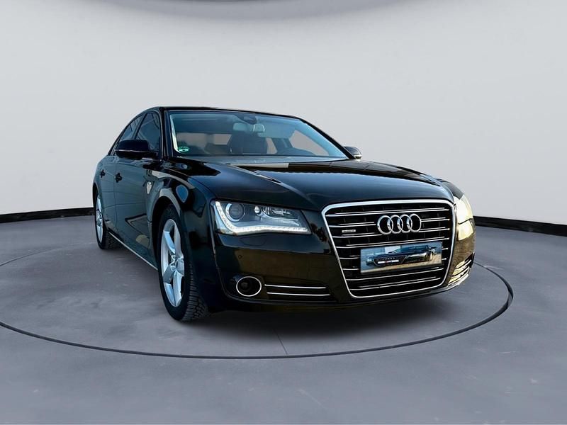 Gebraucht Audi A8 Ambiente 250 PS (183 kW) 2010 Brillantschwarz Limousine